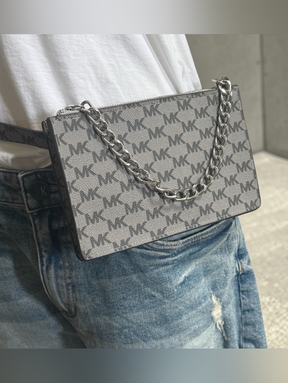 Michael Kors Gray Logo Chain Belt  Bag Fanny Pack! Small! EUC!!